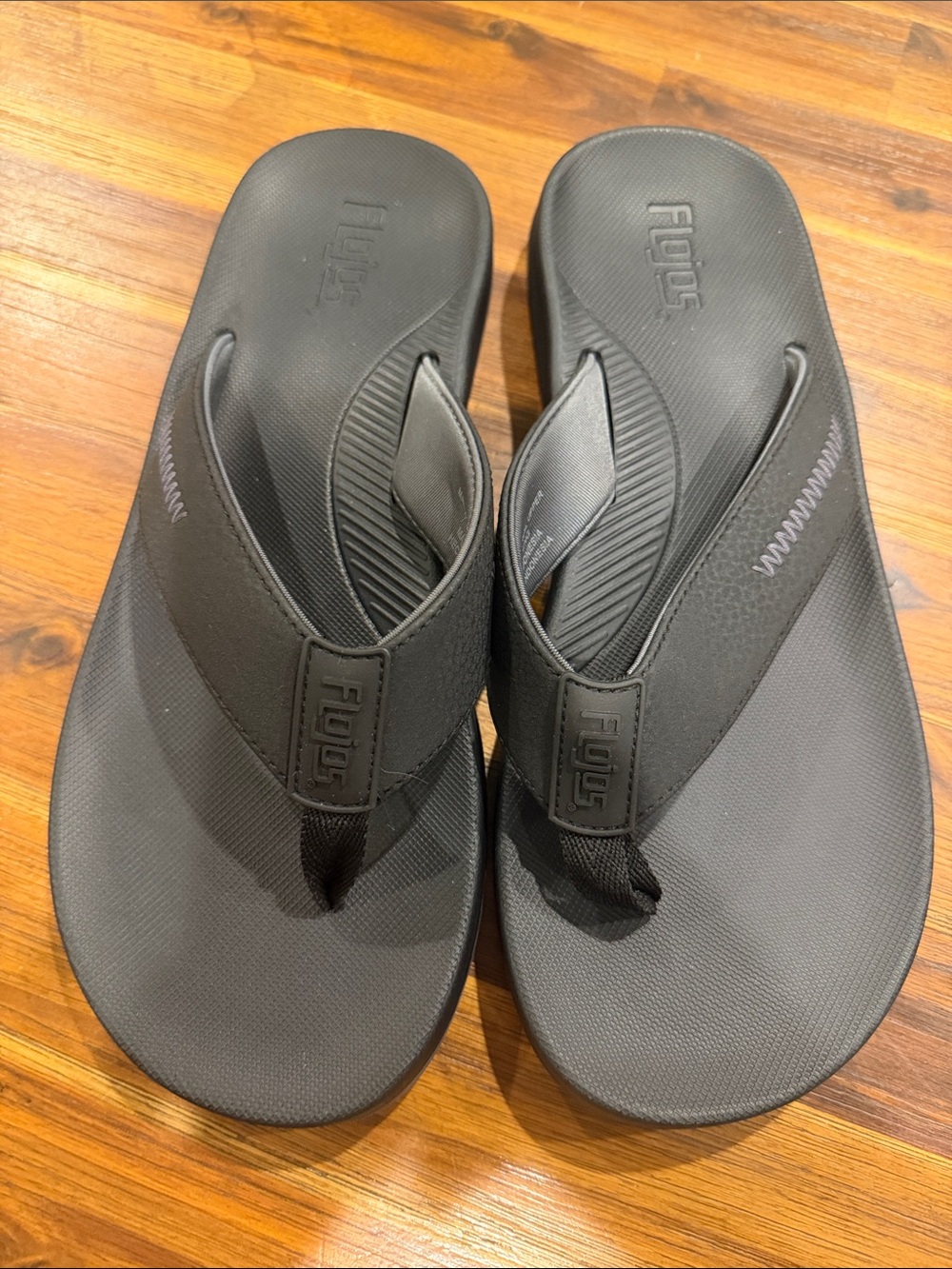 Flojos Men's Black Flip Flop Sandals